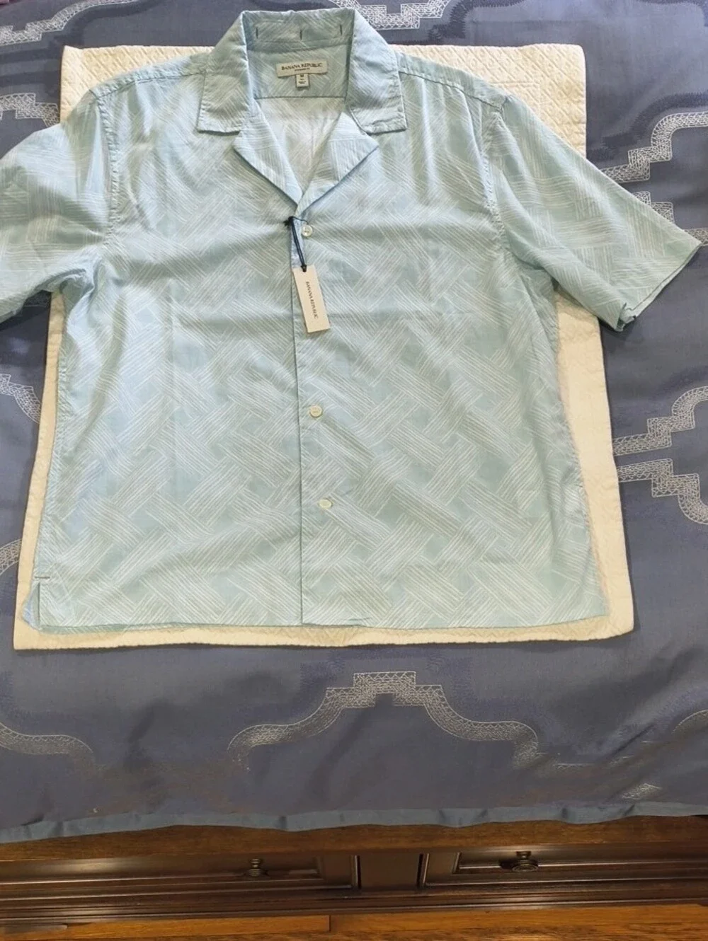 Banana Republic Standard-Fit Lightweight 100% Cotton Resort Shirt
